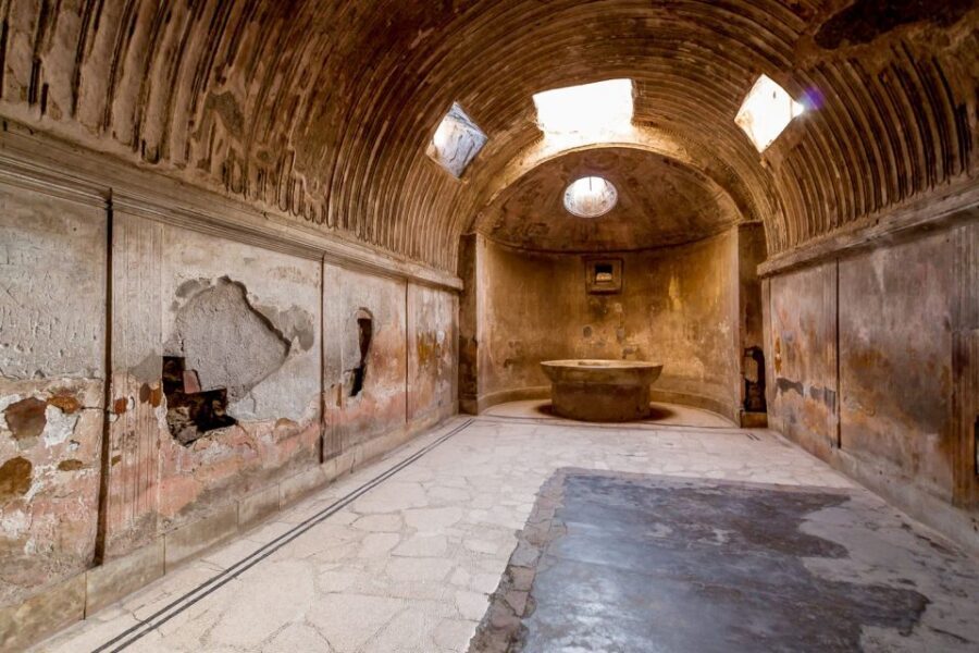 From Naples: Pompeii and Herculaneum Tour with Lunch - How Much You Really See in an 8-Hour Plan