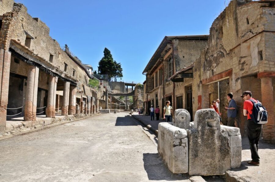 From Naples: Pompeii and Herculaneum VIP Tour with Lunch - Vesuvius context and the boat-shed question