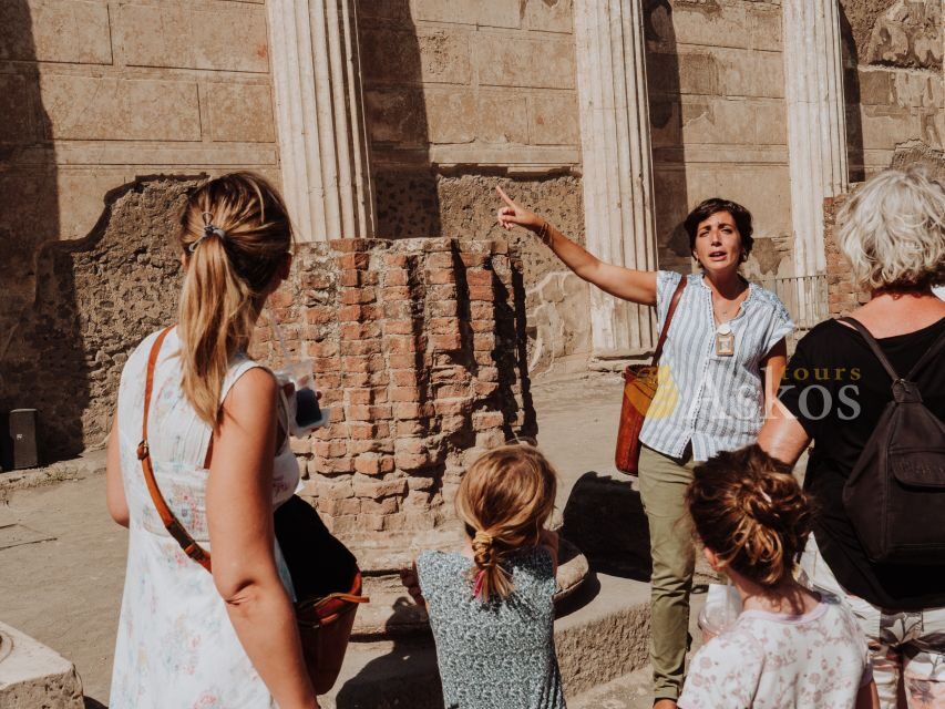 From Naples: Pompeii & Herculaneum with Archaeologist Guide - Skip-the-line at Herculaneum: the city buried in 20 meters of mud