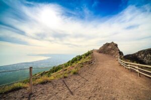 From Sorrento: Pompeii and Vesuvius Tour - The coach ride and meeting points: how the day starts
