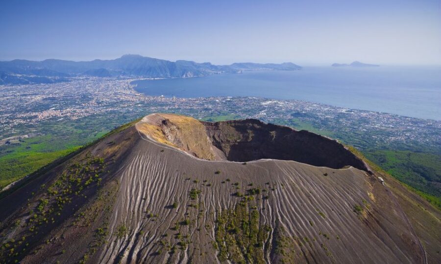 From Sorrento: Semiprivate Vesuvius Tour - At Tempio Travel Sorrento: voucher exchange and getting on the right track