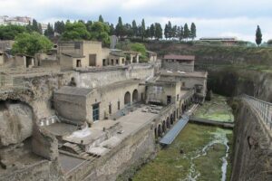 Half Day Morning Tour of Herculaneum from Sorrento - Parco Acheologico di Ercolano: what you’re really seeing