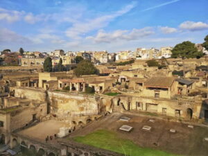 Naples: Herculaneum and Vesuvius Day Trip - Herculaneum Ruins: What You’ll Actually See on Your Own Time
