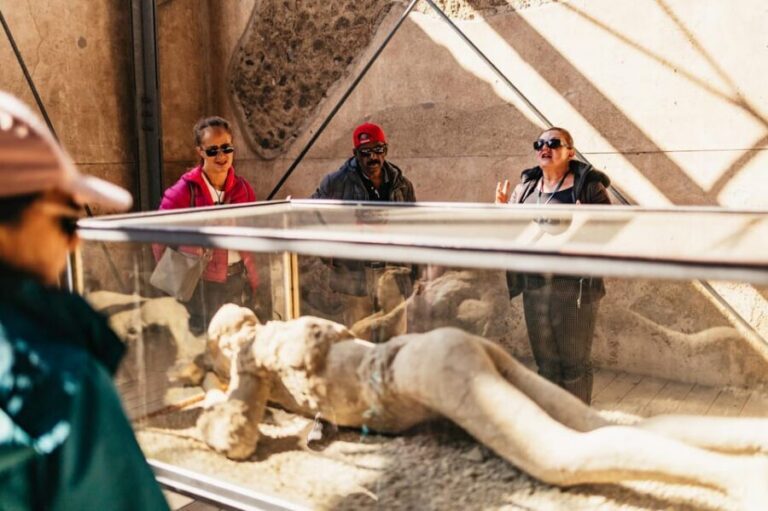Naples: Pompeii and Mt. Vesuvius with Lunch and Wine Tasting - Pickup around Naples: convenient, but you must confirm your stop