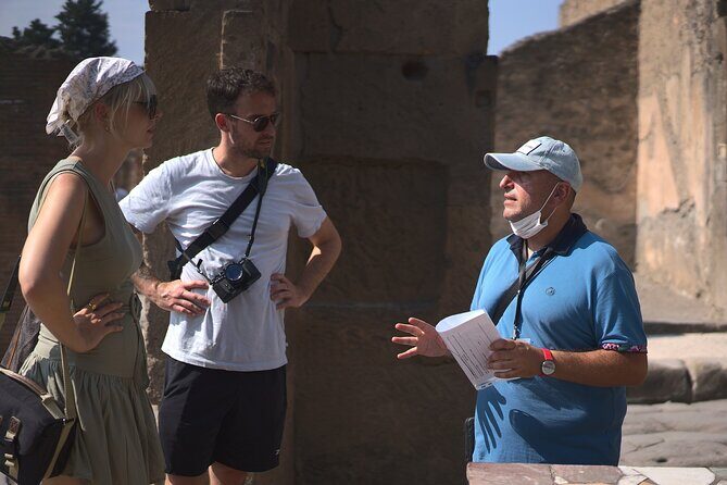 Pompeii Guided Tour & Horse Riding on Vesuvius with Lunch - Key highlights worth centering your plans on
