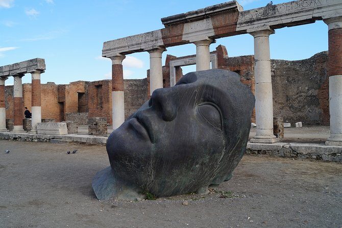 Pompeii Guided Tour & Horse Riding on Vesuvius with Lunch - Trecase winery lunch and wine tasting on the volcanic slopes