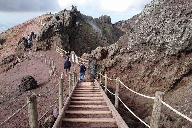 Pompeii & Mount Vesuvius Private Tour with Guide - Mount Vesuvius National Park: crater views and the rim hike feel