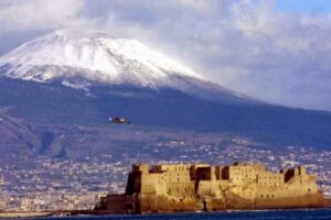 Private Full-Day Tour to Pompeii and Mt. Vesuvius with Winery Visit - Vesuvius National Park: the ride, the crater walk, and the ticket reality