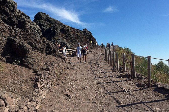 Vesuvius: Half Day Trip from Naples - The real deal: what this half-day trip actually gives you