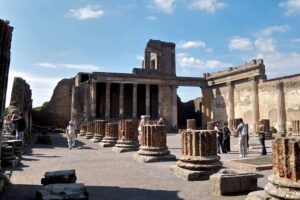 Visit Mt Vesuvius & Pompeii skip the line tickets from naples - Pompeii in Your Own Rhythm: More Than One Way to See It